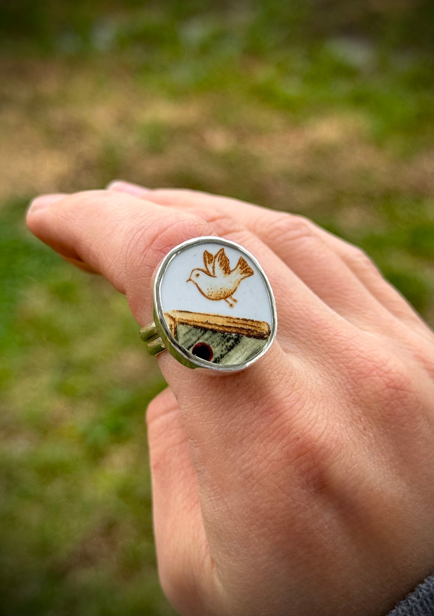 Sweet Nest Ring | Size 8.25
