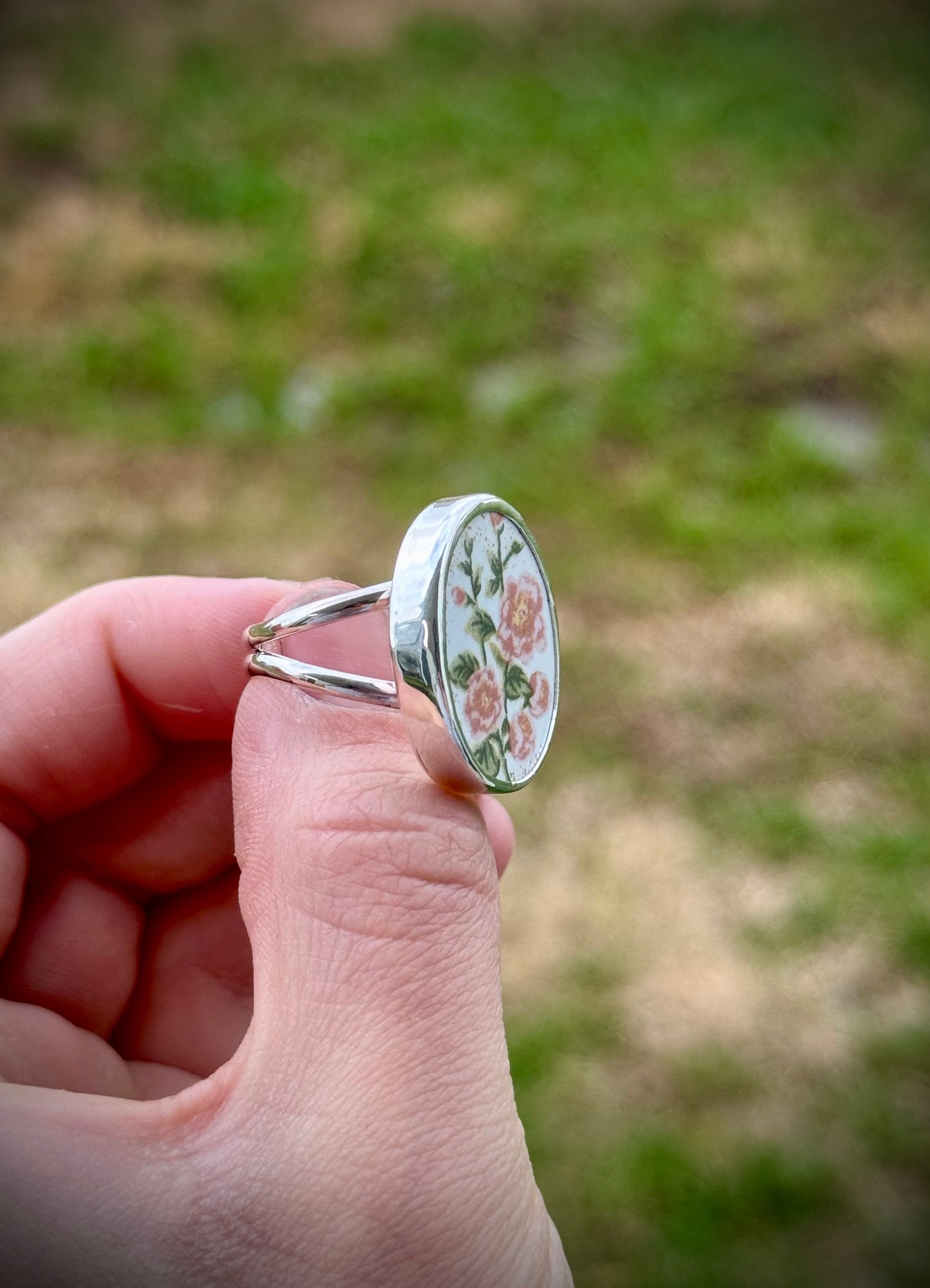 Blushing Petals Ring | Size 7.25/7.5
