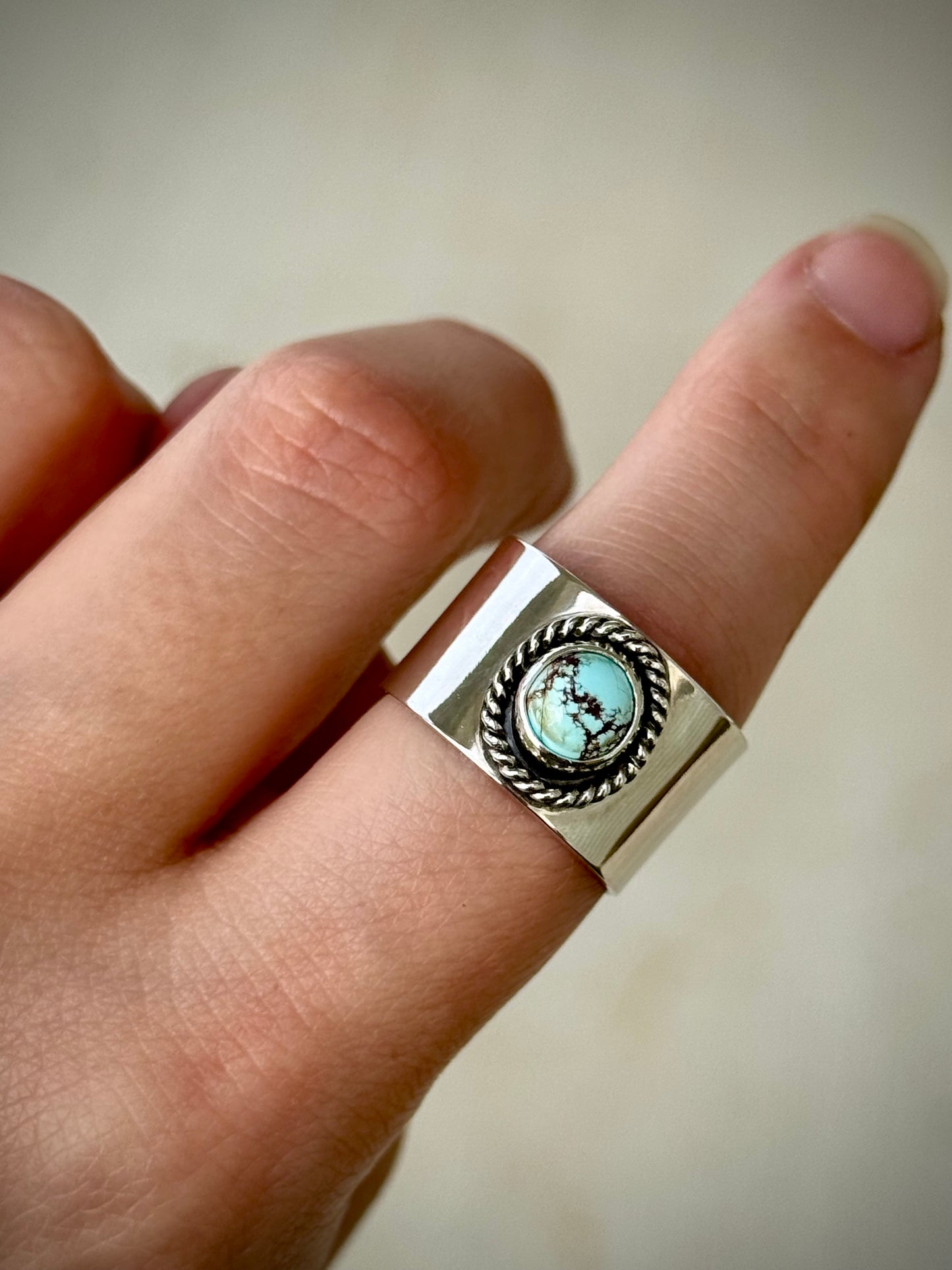 The Van Zandt Ring | Size 7.5